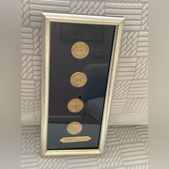 George Washington Inaugural Buttons - REPRODUCTION Set of - Picture 4 of 6